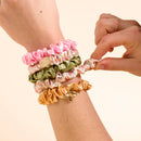 Scrunchie Charm Set–Endless Daydream Cream
