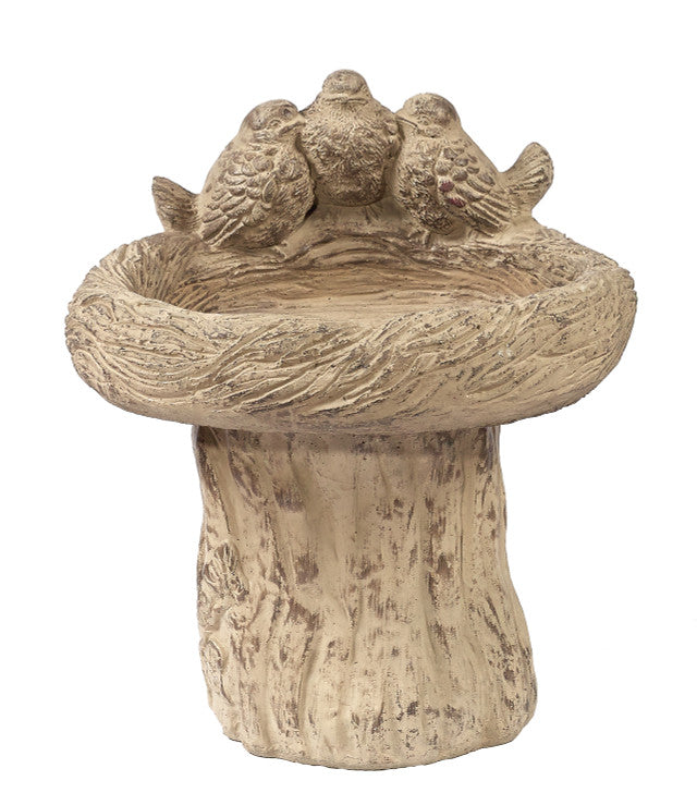 Stump with Three Birds Birdbath